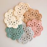 Small crochet rug - floral