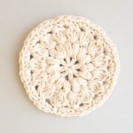 Small crochet rug - round