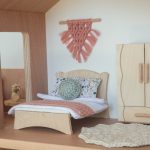 Floral franciaágy matraccal