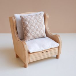 Pillow - beige patterned