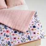 Blanket for double bed - light rose floral