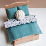 Blanket for double bed - green floral