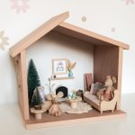 Tiny dollhouse