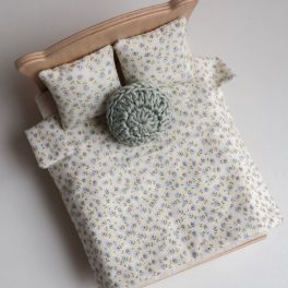Blanket for double bed - tiny floral