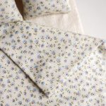 Blanket for double bed - tiny floral
