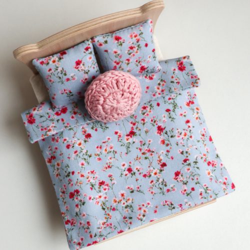 Blanket for double bed - blue floral